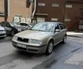 Бежевый Шкода Октавия, объемом двигателя 1.6 л и пробегом 350 тыс. км за 3350 $, фото 1 на Automoto.ua
