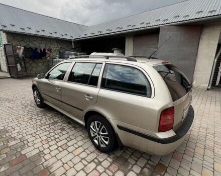 Бежевый Шкода Октавия, объемом двигателя 1.6 л и пробегом 291 тыс. км за 4299 $, фото 6 на Automoto.ua