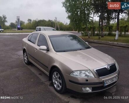 Бежевый Шкода Октавия, объемом двигателя 2 л и пробегом 400 тыс. км за 5000 $, фото 1 на Automoto.ua