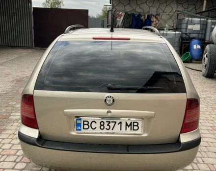 Бежевый Шкода Октавия, объемом двигателя 1.6 л и пробегом 291 тыс. км за 4299 $, фото 5 на Automoto.ua