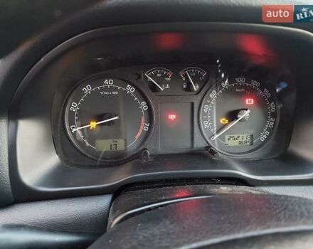 Шкода Октавия 2004 в Хмельницком на Automoto.ua Бежевый Шкода Октавия, объемом двигателя 1.6 л и пробегом 252 тыс. км за 4500 $, фото 3 на Automoto.ua