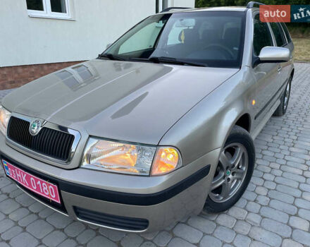Бежевый Шкода Октавия, объемом двигателя 1.6 л и пробегом 207 тыс. км за 5299 $, фото 3 на Automoto.ua