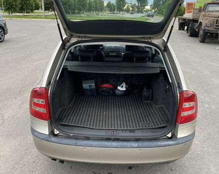 Бежевый Шкода Октавия, объемом двигателя 2 л и пробегом 225 тыс. км за 5300 $, фото 13 на Automoto.ua