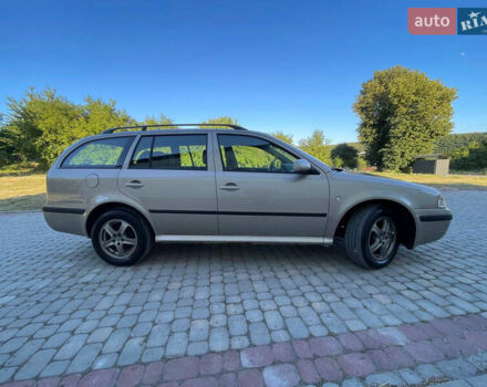 Бежевий Шкода Октавія, об'ємом двигуна 1.6 л та пробігом 203 тис. км за 5699 $, фото 24 на Automoto.ua