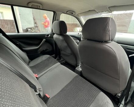 Бежевый Шкода Октавия, объемом двигателя 1.6 л и пробегом 291 тыс. км за 4299 $, фото 10 на Automoto.ua