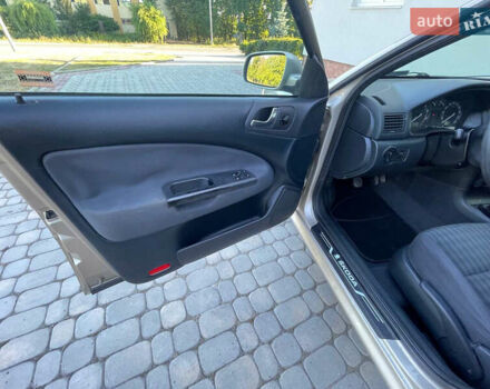 Бежевый Шкода Октавия, объемом двигателя 1.6 л и пробегом 207 тыс. км за 5299 $, фото 27 на Automoto.ua