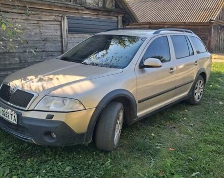 Бежевый Шкода Октавия, объемом двигателя 2 л и пробегом 351 тыс. км за 4500 $, фото 1 на Automoto.ua