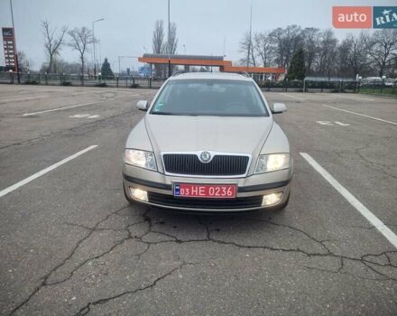 Бежевый Шкода Октавия, объемом двигателя 1.6 л и пробегом 189 тыс. км за 6700 $, фото 1 на Automoto.ua