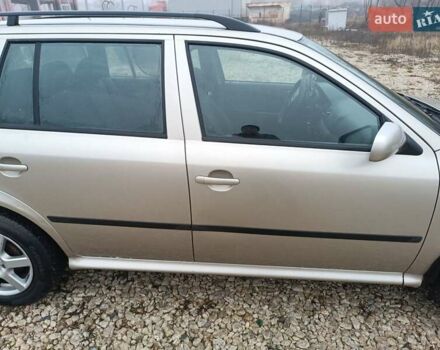 Бежевий Шкода Октавія, об'ємом двигуна 1.6 л та пробігом 257 тис. км за 4500 $, фото 3 на Automoto.ua
