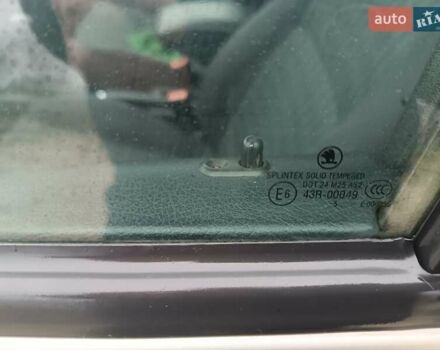 Бежевий Шкода Октавія, об'ємом двигуна 1.6 л та пробігом 257 тис. км за 4500 $, фото 24 на Automoto.ua