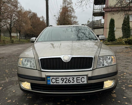 Бежевый Шкода Октавия, объемом двигателя 1.6 л и пробегом 285 тыс. км за 4550 $, фото 3 на Automoto.ua