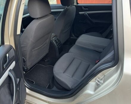 Бежевий Шкода Октавія, об'ємом двигуна 1.6 л та пробігом 300 тис. км за 4550 $, фото 7 на Automoto.ua