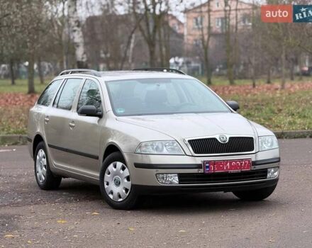 Бежевый Шкода Октавия, объемом двигателя 1.6 л и пробегом 198 тыс. км за 5500 $, фото 4 на Automoto.ua