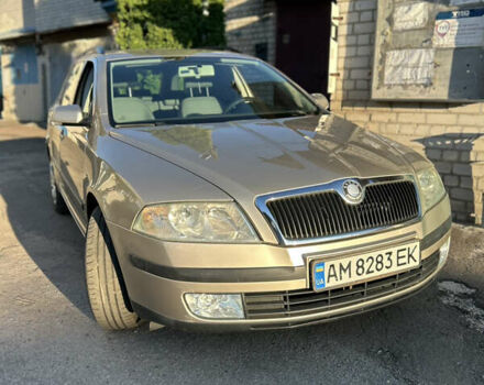 Бежевый Шкода Октавия, объемом двигателя 1.6 л и пробегом 190 тыс. км за 6100 $, фото 2 на Automoto.ua