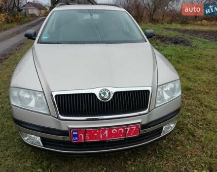 Бежевый Шкода Октавия, объемом двигателя 1.6 л и пробегом 198 тыс. км за 5900 $, фото 5 на Automoto.ua