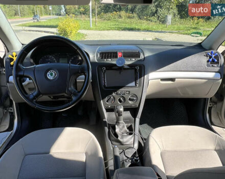 Бежевий Шкода Октавія, об'ємом двигуна 1.6 л та пробігом 200 тис. км за 6000 $, фото 15 на Automoto.ua