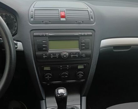 Бежевий Шкода Октавія, об'ємом двигуна 1.6 л та пробігом 198 тис. км за 4514 $, фото 2 на Automoto.ua