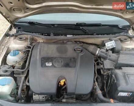 Бежевий Шкода Октавія, об'ємом двигуна 1.6 л та пробігом 257 тис. км за 4500 $, фото 19 на Automoto.ua