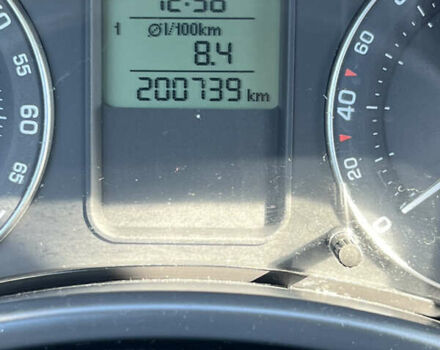 Бежевий Шкода Октавія, об'ємом двигуна 1.6 л та пробігом 200 тис. км за 6000 $, фото 17 на Automoto.ua