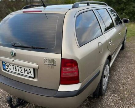 Бежевий Шкода Октавія, об'ємом двигуна 1.6 л та пробігом 224 тис. км за 4499 $, фото 4 на Automoto.ua