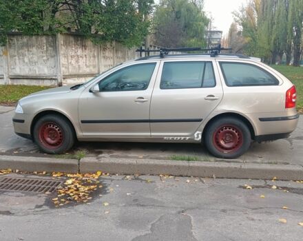 Бежевий Шкода Октавія, об'ємом двигуна 1.6 л та пробігом 198 тис. км за 4514 $, фото 1 на Automoto.ua