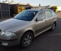 Шкода Октавия 2005 в Броварах на Automoto.ua Бежевый Шкода Октавия, объемом двигателя 1.6 л и пробегом 326 тыс. км за 5500 $, фото 1 на Automoto.ua