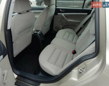 Бежевый Шкода Октавия, объемом двигателя 1.6 л и пробегом 198 тыс. км за 5900 $, фото 21 на Automoto.ua