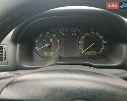 Бежевий Шкода Октавія, об'ємом двигуна 1.6 л та пробігом 257 тис. км за 4500 $, фото 26 на Automoto.ua