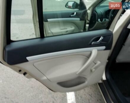 Бежевый Шкода Октавия, объемом двигателя 1.6 л и пробегом 198 тыс. км за 5900 $, фото 20 на Automoto.ua