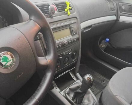 Бежевий Шкода Октавія, об'ємом двигуна 1.6 л та пробігом 175 тис. км за 5332 $, фото 1 на Automoto.ua