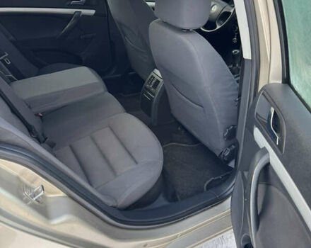 Бежевий Шкода Октавія, об'ємом двигуна 1.6 л та пробігом 289 тис. км за 4350 $, фото 11 на Automoto.ua