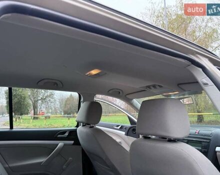 Бежевый Шкода Октавия, объемом двигателя 1.6 л и пробегом 198 тыс. км за 5500 $, фото 10 на Automoto.ua