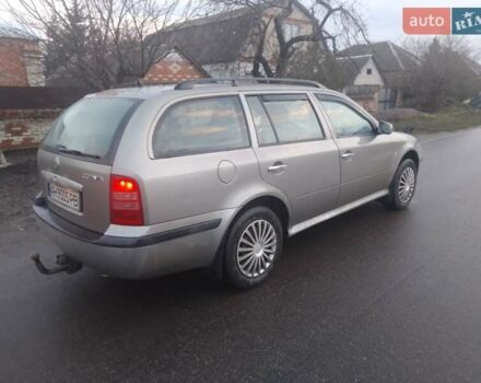 Бежевый Шкода Октавия, объемом двигателя 1.8 л и пробегом 230 тыс. км за 5600 $, фото 8 на Automoto.ua