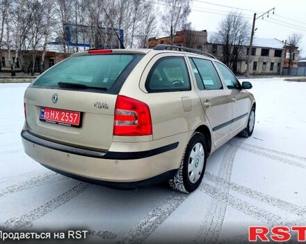 Бежевый Шкода Октавия, объемом двигателя 1.6 л и пробегом 200 тыс. км за 6300 $, фото 5 на Automoto.ua