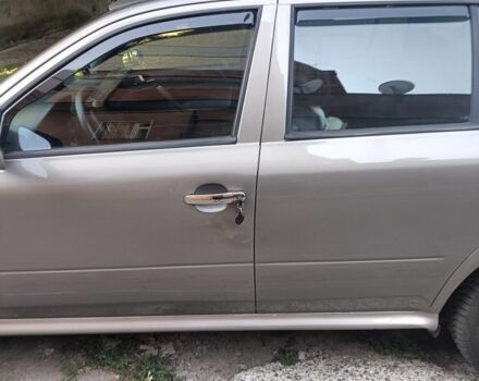 Бежевый Шкода Октавия, объемом двигателя 1.8 л и пробегом 230 тыс. км за 4200 $, фото 9 на Automoto.ua