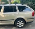 Бежевый Шкода Октавия, объемом двигателя 2 л и пробегом 310 тыс. км за 5190 $, фото 9 на Automoto.ua
