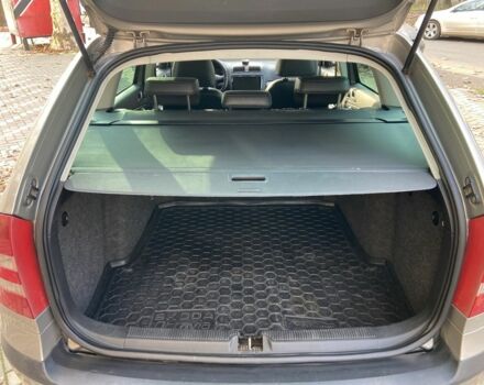 Бежевий Шкода Октавія, об'ємом двигуна 2 л та пробігом 250 тис. км за 5850 $, фото 13 на Automoto.ua