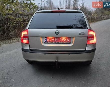 Бежевый Шкода Октавия, объемом двигателя 1.6 л и пробегом 194 тыс. км за 6350 $, фото 4 на Automoto.ua