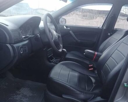 Бежевый Шкода Октавия, объемом двигателя 1.8 л и пробегом 230 тыс. км за 5600 $, фото 16 на Automoto.ua