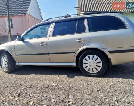 Бежевий Шкода Октавія, об'ємом двигуна 1.6 л та пробігом 239 тис. км за 6000 $, фото 13 на Automoto.ua