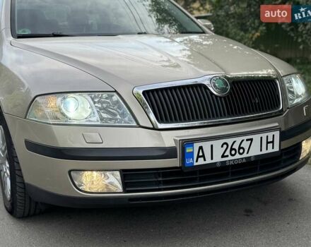 Бежевый Шкода Октавия, объемом двигателя 2 л и пробегом 218 тыс. км за 7500 $, фото 13 на Automoto.ua