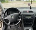 Бежевий Шкода Октавія, об'ємом двигуна 1.6 л та пробігом 245 тис. км за 5800 $, фото 11 на Automoto.ua