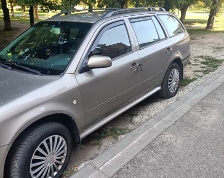 Бежевый Шкода Октавия, объемом двигателя 1.8 л и пробегом 230 тыс. км за 4200 $, фото 10 на Automoto.ua