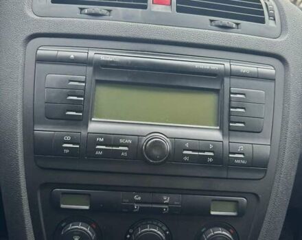 Бежевый Шкода Октавия, объемом двигателя 1.97 л и пробегом 275 тыс. км за 5200 $, фото 8 на Automoto.ua