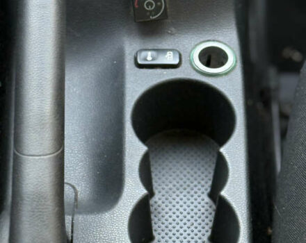 Бежевый Шкода Октавия, объемом двигателя 1.6 л и пробегом 292 тыс. км за 5199 $, фото 16 на Automoto.ua