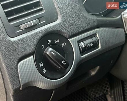 Бежевий Шкода Октавія, об'ємом двигуна 2 л та пробігом 310 тис. км за 5490 $, фото 24 на Automoto.ua