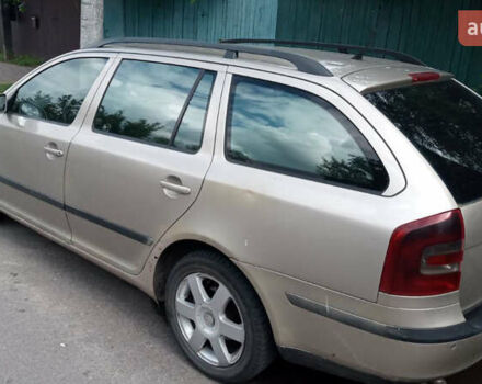 Бежевый Шкода Октавия, объемом двигателя 1.97 л и пробегом 300 тыс. км за 2800 $, фото 5 на Automoto.ua