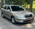 Бежевый Шкода Октавия, объемом двигателя 2 л и пробегом 310 тыс. км за 5190 $, фото 2 на Automoto.ua