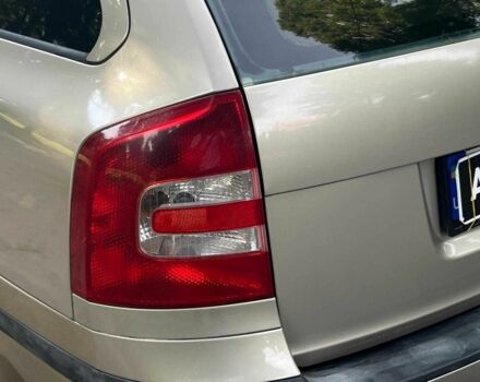 Бежевый Шкода Октавия, объемом двигателя 2 л и пробегом 310 тыс. км за 5190 $, фото 8 на Automoto.ua