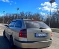 Бежевий Шкода Октавія, об'ємом двигуна 19 л та пробігом 315 тис. км за 5700 $, фото 4 на Automoto.ua